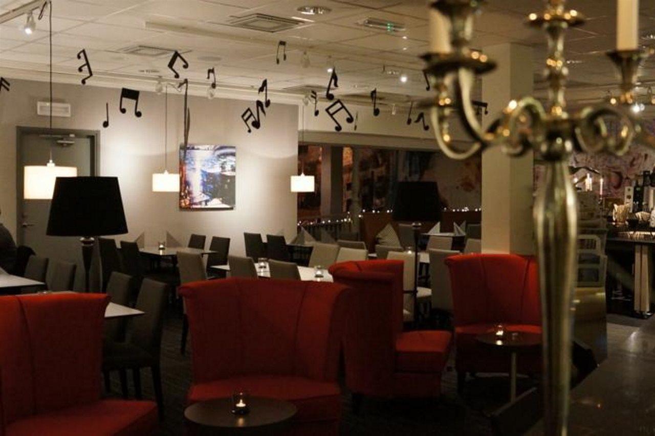 Scandic Sundsvall City Экстерьер фото